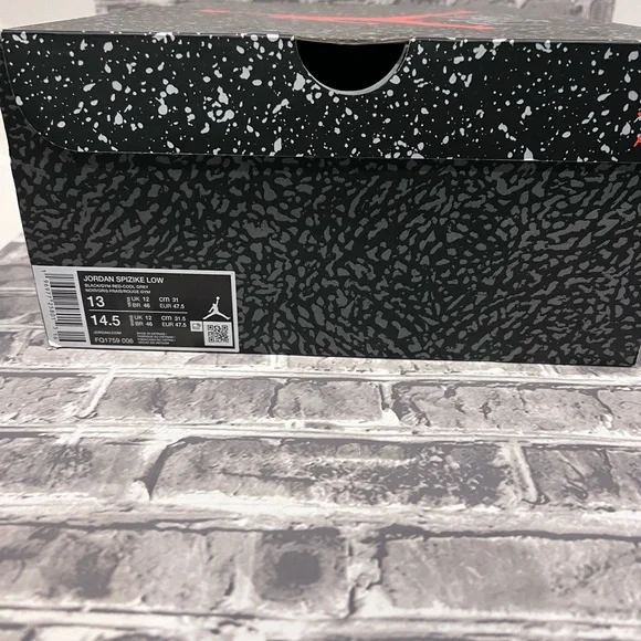 Jordan AIR Spizike Low Black/Red Sport Sneakers Mens Sz 13 - Picture 7 of 8